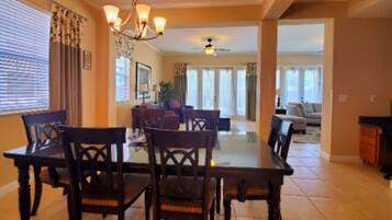 Standard House | Dining room