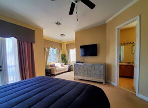 บ้านพักสแตนดาร์ด | 5 ห้องนอน, ผ้าปูที่นอน