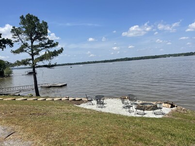 Cabin 2 on Stony Point