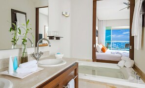 Badewanne, Whirlpool