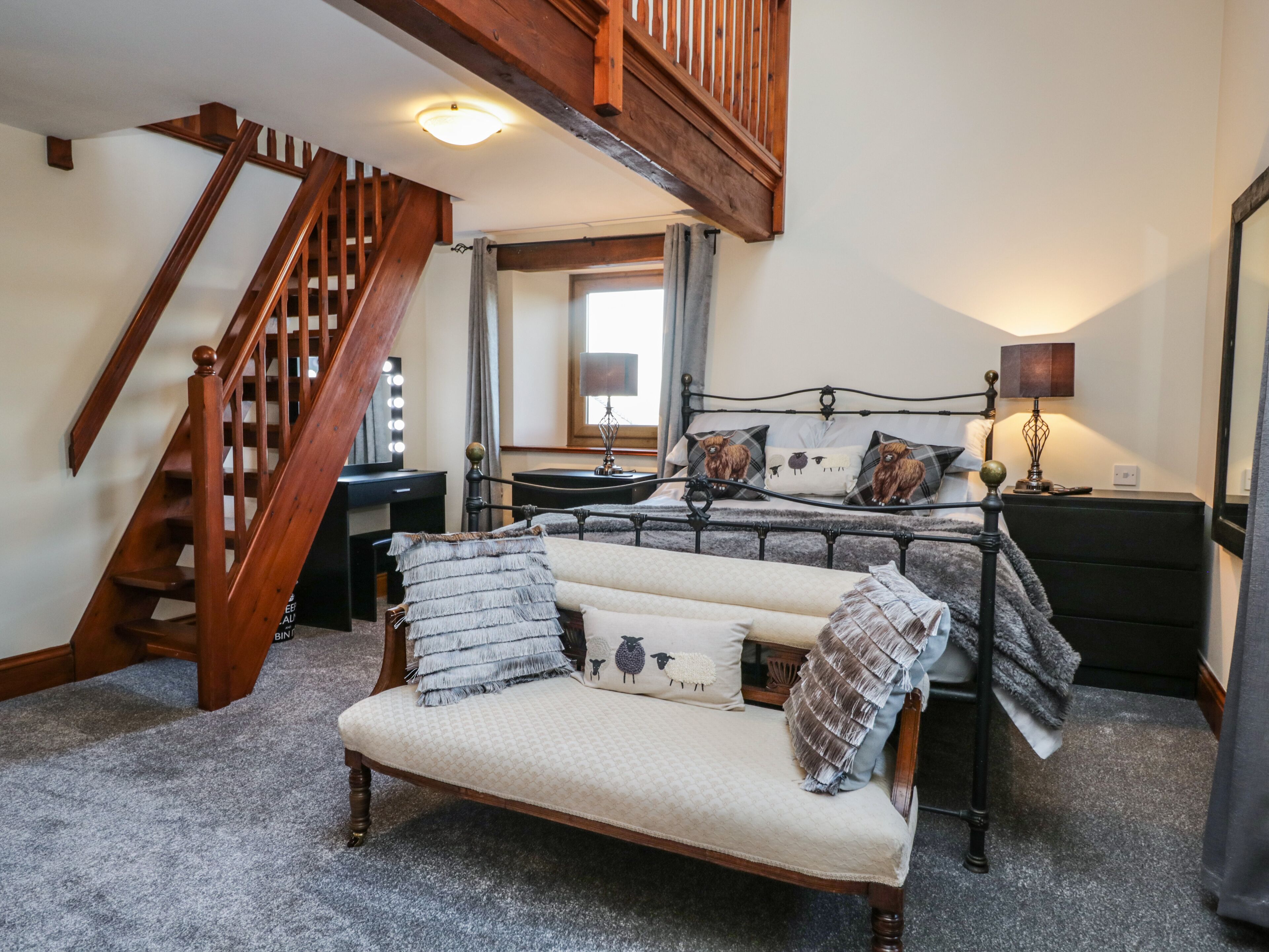 村舍 | 4 多间卧室、特色装修、特色家居、免费 WiFi