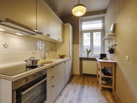 Refrigerador, utensilios de cocina