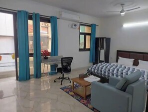 1 bedroom