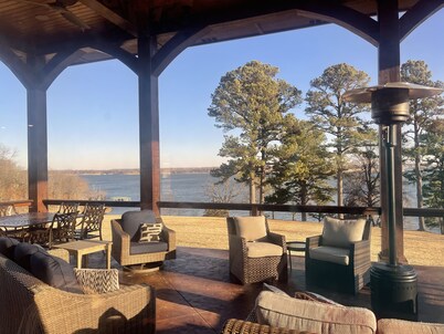 Stony Point Gated Resort All Exclusive: The Lodge, and 4 Cabins