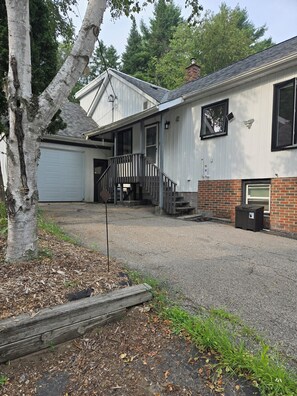 تفاصيل الفندق من الخارج