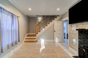 Interior - Rustic Catskills Farmhouse w/ Lake Views & Wildlife (Gilboa)