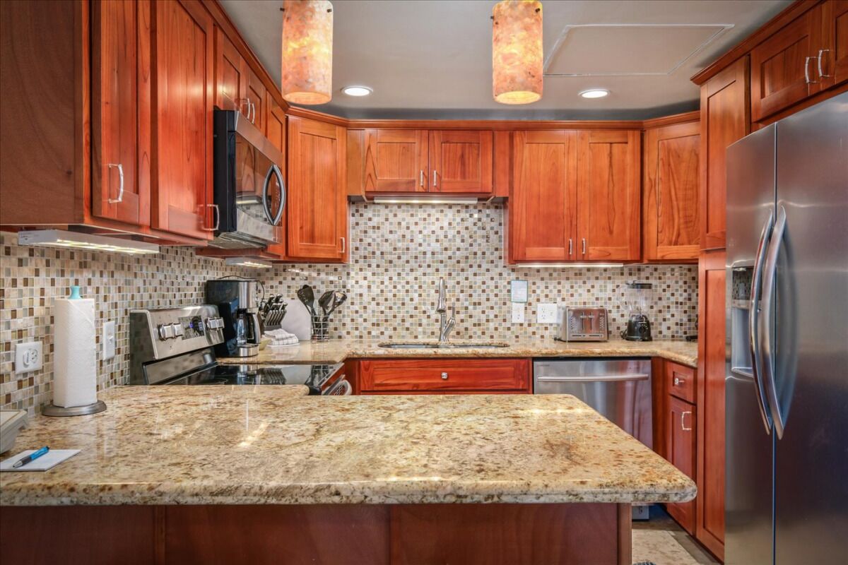 Garden View 2 Bedroom at Royal Sea Cliff Kona by Outrigger