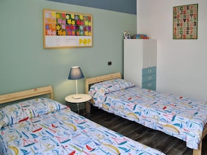 2 bedrooms, internet