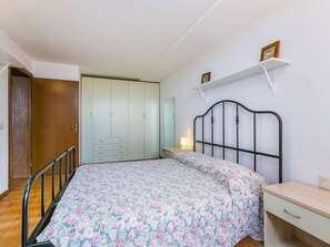 1 bedroom, free Internet