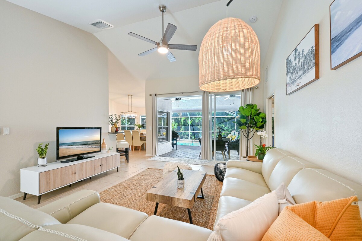 Photo 8 of Rare Find! Tropical Garden Lux Villa -heated pool and spa-12 min from the beach!