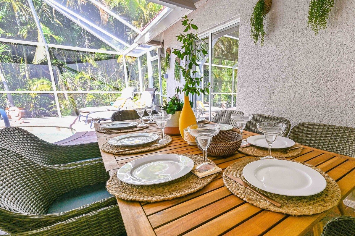 Photo 4 of Rare Find! Tropical Garden Lux Villa -heated pool and spa-12 min from the beach!