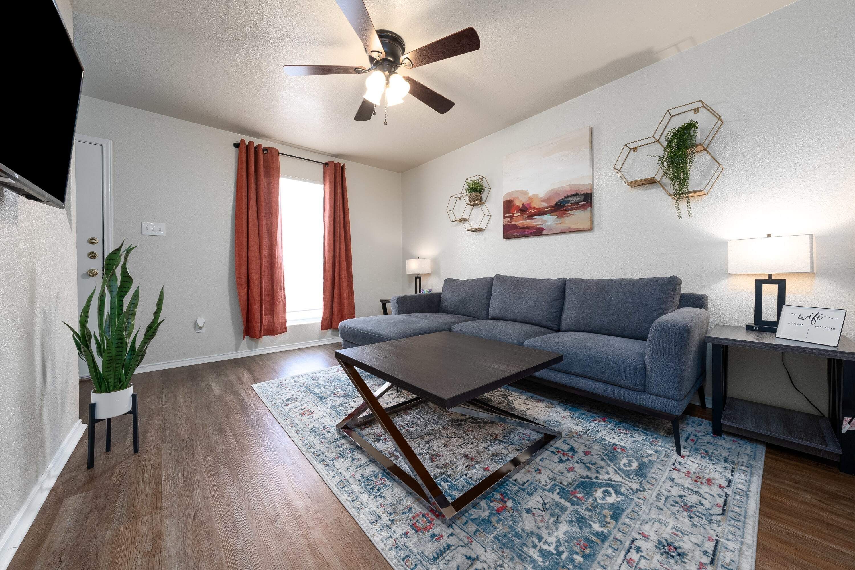 The Fort Hood Inn D S