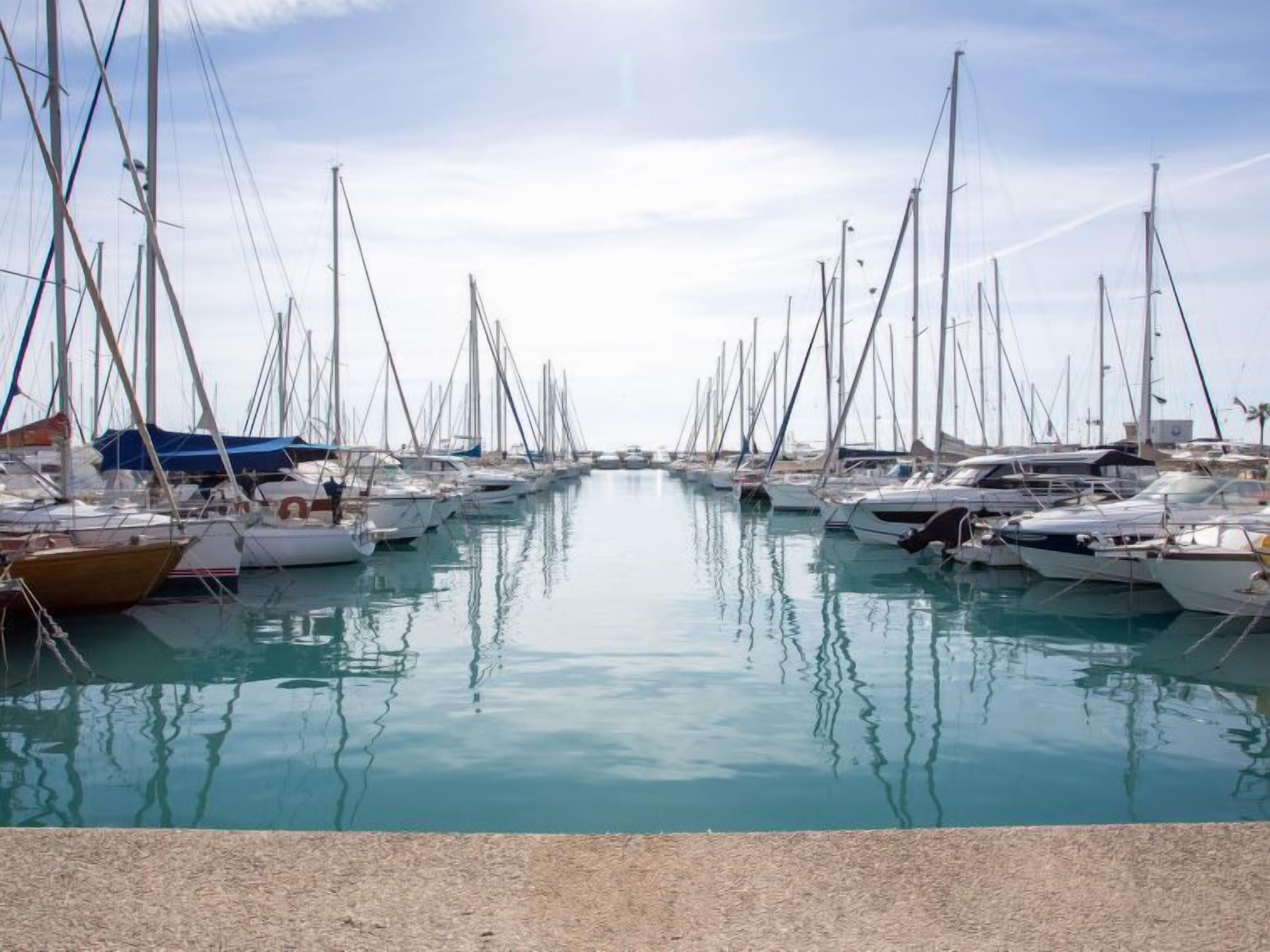 Marina