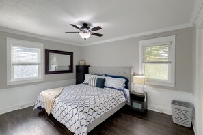 3 bedrooms, laptop workspace, iron/ironing board, travel crib