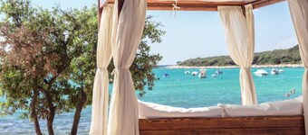 Luxury Beachside Villa Porto Bus by Interhome