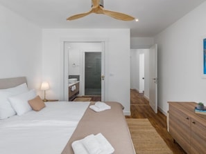 2 bedrooms, Internet
