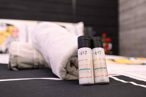 Douche, baignoire à remous