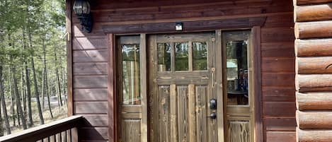 تفاصيل الفندق من الخارج