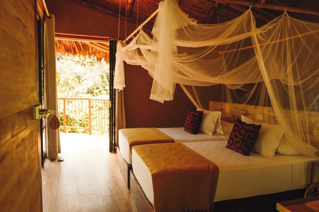 Panoramic Cabin, 1 King Bed | Hypo-allergenic bedding, minibar, desk, laptop workspace
