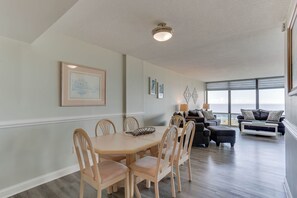 Dining - Updated 3rd Floor Oceanfront Condo on the Boardwalk w/Pool (Virginia Beach)