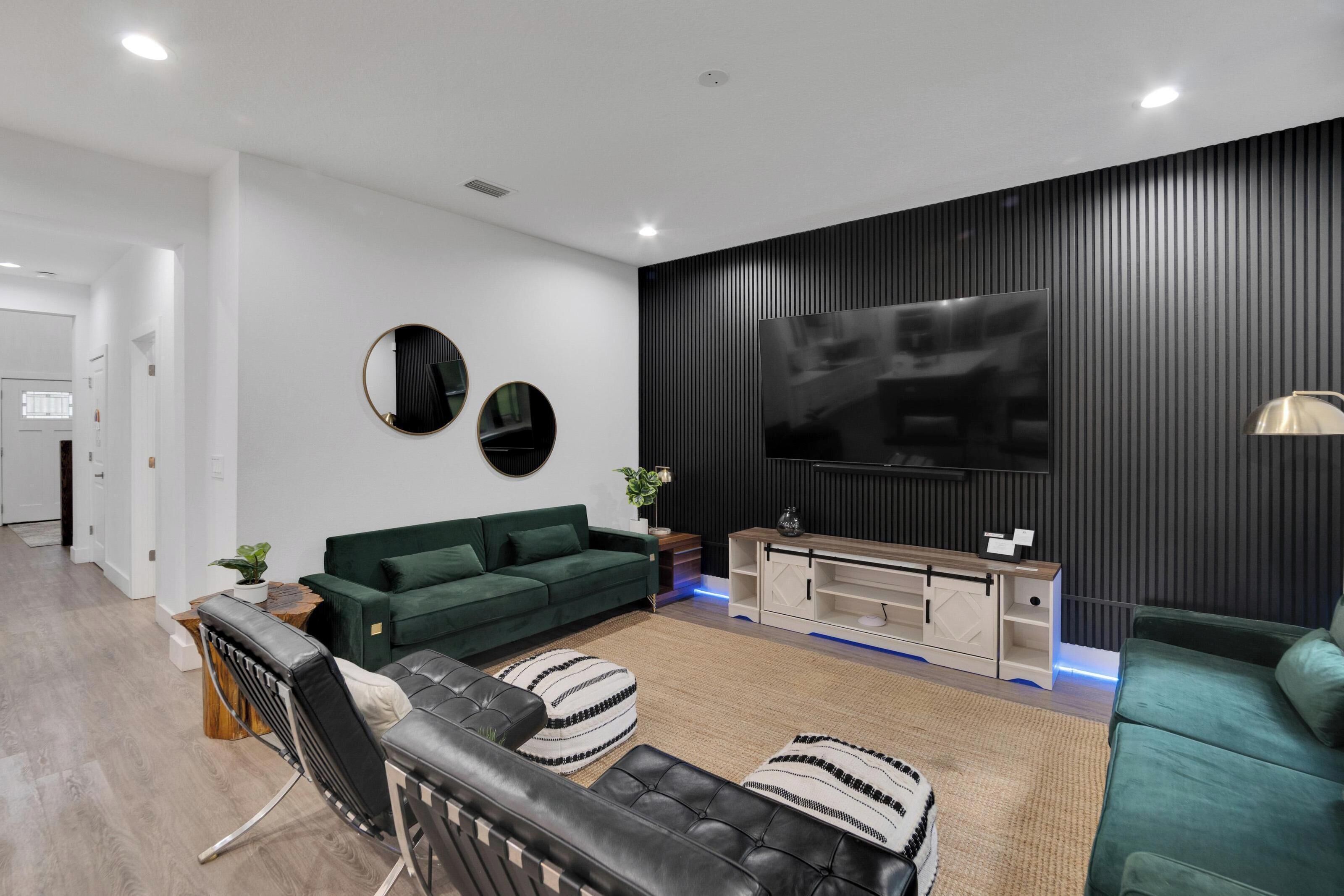 Beautiful Lutz Property close to USF and all major Tampa attractions