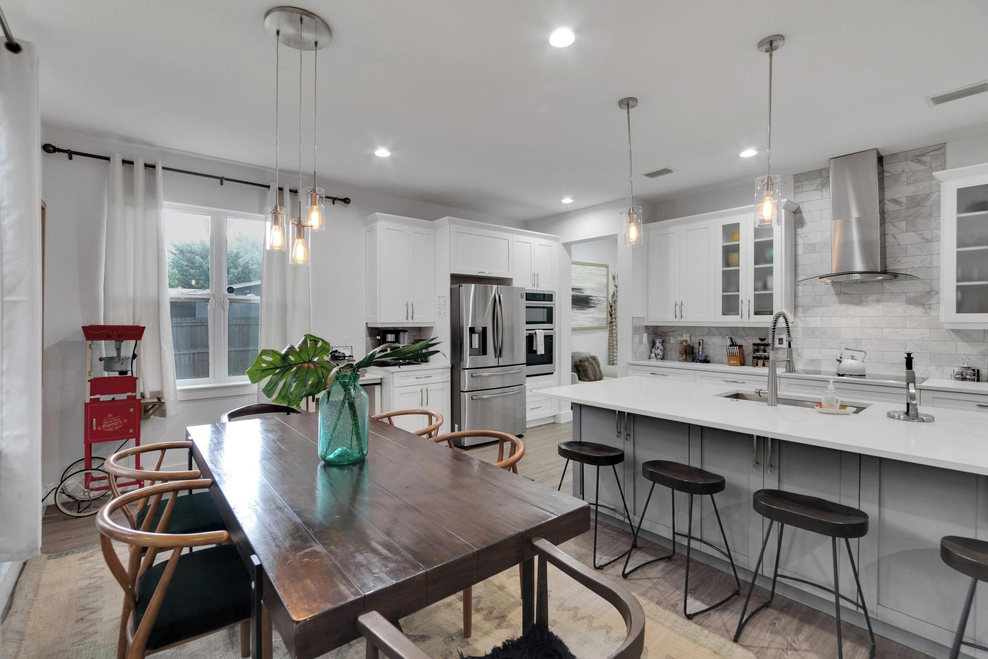 Beautiful Lutz Property close to USF and all major Tampa attractions