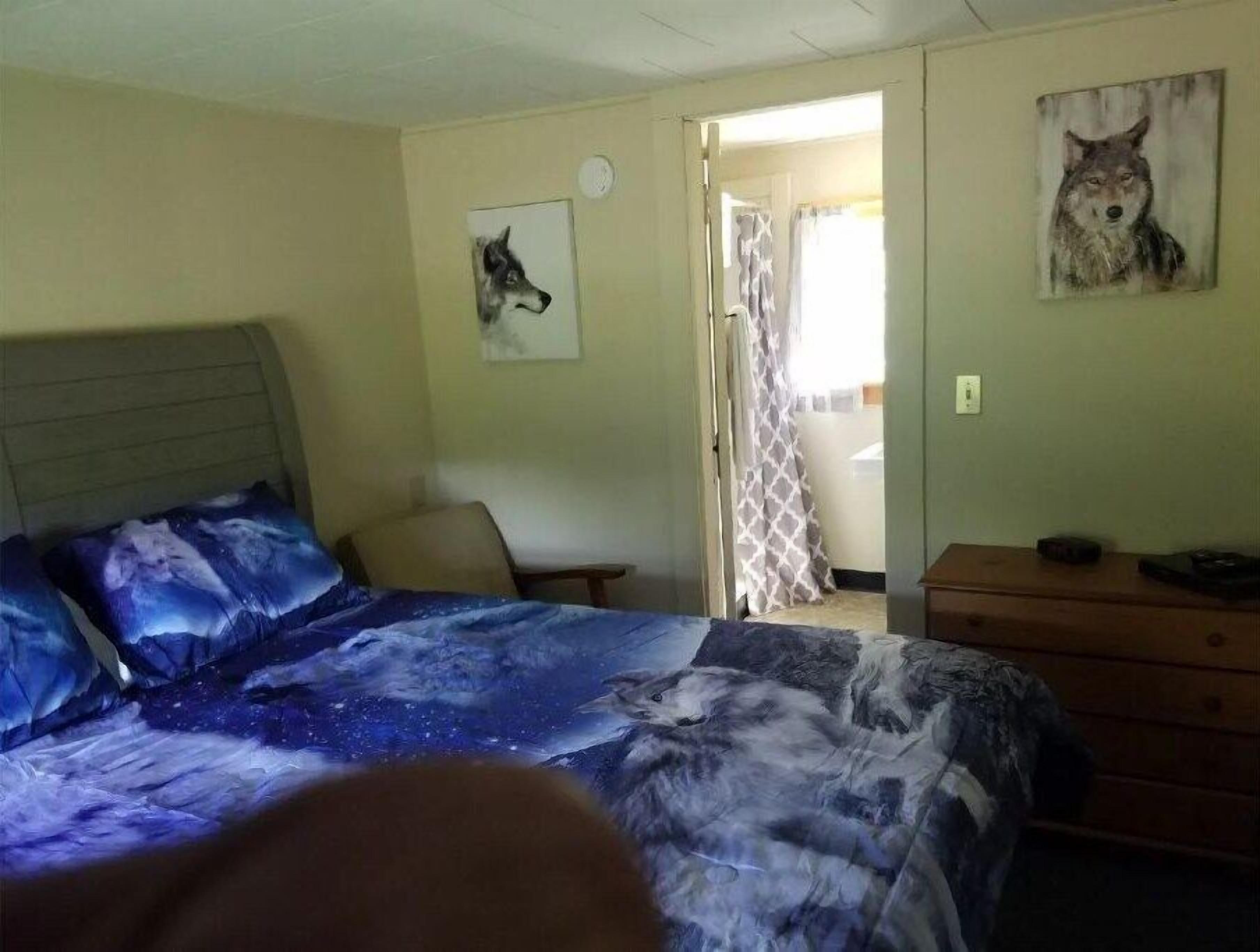 1 camera, Wi-Fi, lenzuola