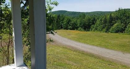 03) The Wolf Den Cabin