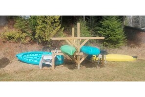 Property grounds - 02) Northwoods Cabin (Stewartstown)