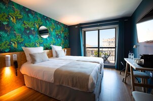 Deluxe Room | Select Comfort beds, in-room safe, blackout drapes, soundproofing