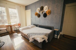 2 bedrooms, iron/ironing board, free WiFi, bed sheets - Walkable Near Vandy|Broadway|Hospital-4 (Nashville)