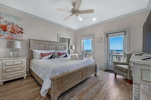 4 bedrooms, desk, iron/ironing board, WiFi