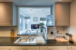 Apartment | 2 bedrooms - Signature 2BR With Burj Khalifa Fountain View (Dubai)