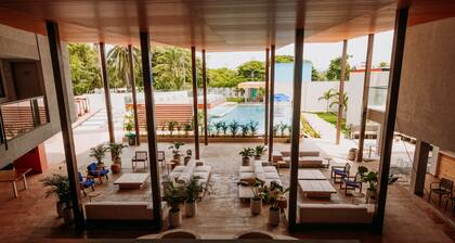 Dreamer Beach Club