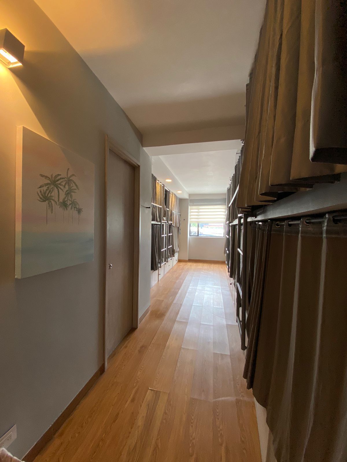 Cama en Dormitorio Compartido Estándar para 10 Personas