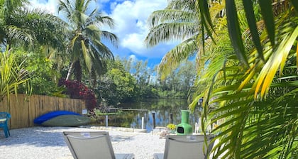 Naples Cottage For Two- Your own private house