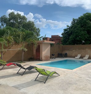 Piscine extérieure