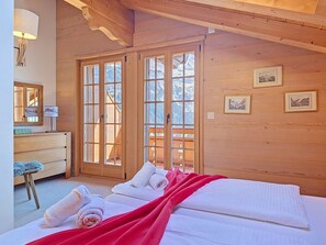 3 Schlafzimmer, Schreibtisch, Internetzugang