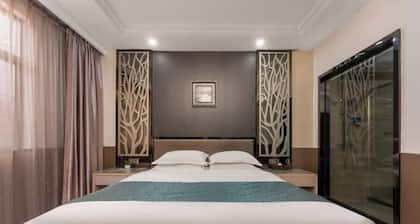 Enping Jindao Business Hotel