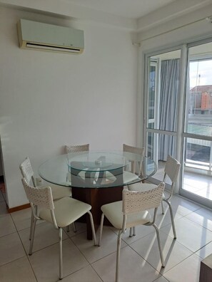 Club Apartment, Pool Access | Living area | 32-inch Smart TV with digital channels, TV, Netflix