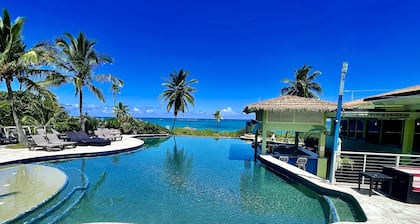 Oceanfront Deck, Kayak, SUP, Snorkel Mask, AC, Free Wi-Fi, Grill, Great Location