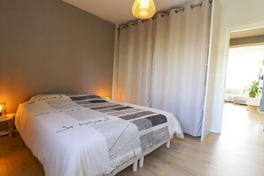 1 camera, ferro/asse da stiro, Wi-Fi gratuito, lenzuola
