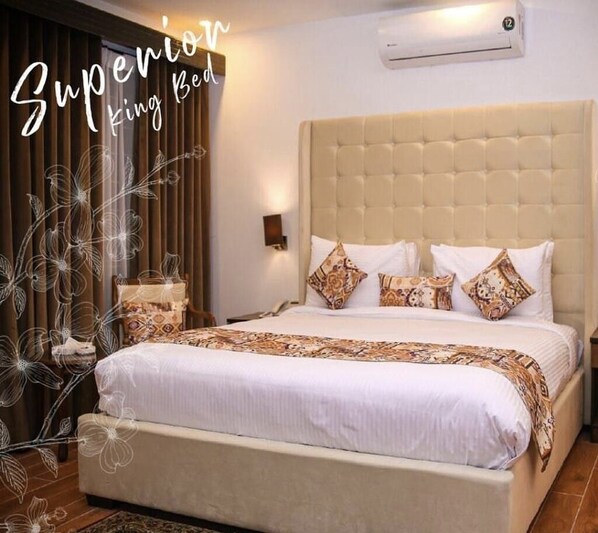 豪華客房, 1 間臥室, 吸煙房, 城市景觀 | 高級寢具、羽絨被、Select Comfort 床墊、迷你吧