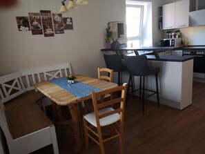 Dining - Cozy sandstone house (Bürgstadt)