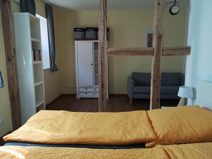 3 chambres, lit de bébé portatif, accès au Wi-Fi (inclus)