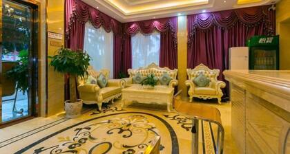 Wanxiang Hotel (Qinzhou Lingshan)