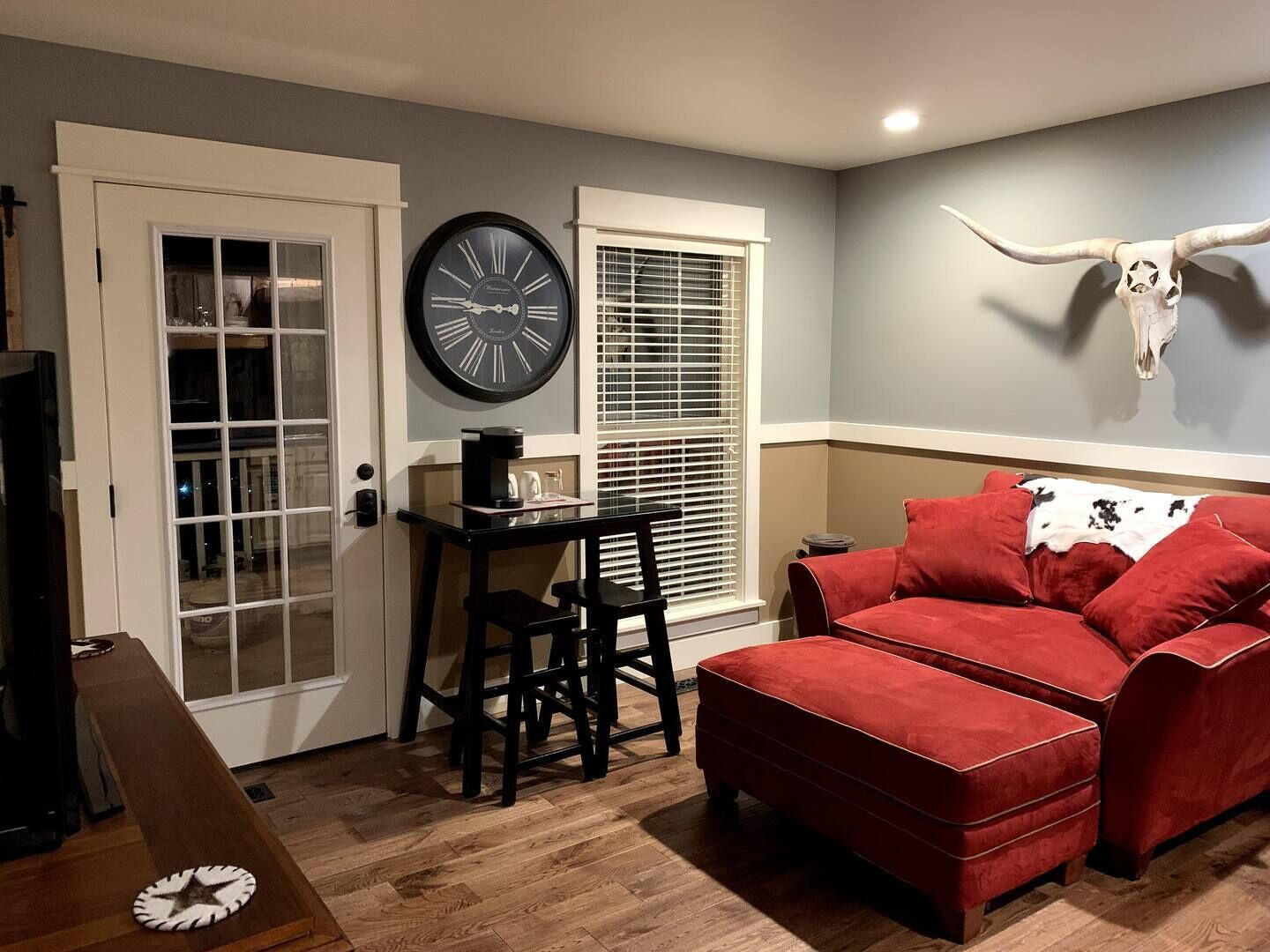 House Mountain Retreat 