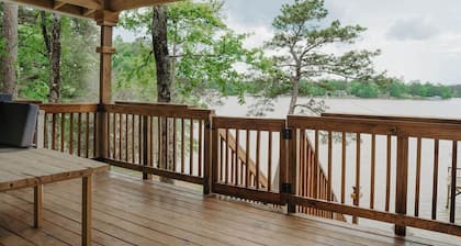 Lake Wateree Home W/Covered Porch, Sunset Views & Dock