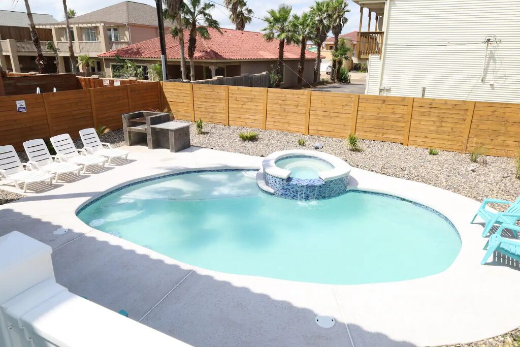 4-Bedroom 3-Full Bath Beach House & Private Pool