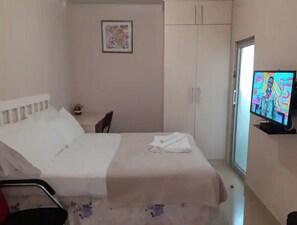 1 Schlafzimmer, WLAN, Bettwäsche